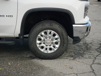 2024 Chevrolet Silverado 3500HD LT Powerful, dependable, and built for heavy-duty performance this 2... (image 7)