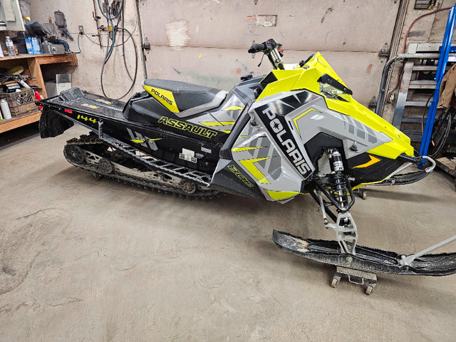 2020 Polaris Switchback Assault 800 144 Track Snowmobile in Snowmobiles in Winnipeg - Image 3