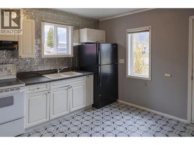 956 4TH AVENUE McBride, British Columbia in Houses for Sale in Quesnel - Image 14