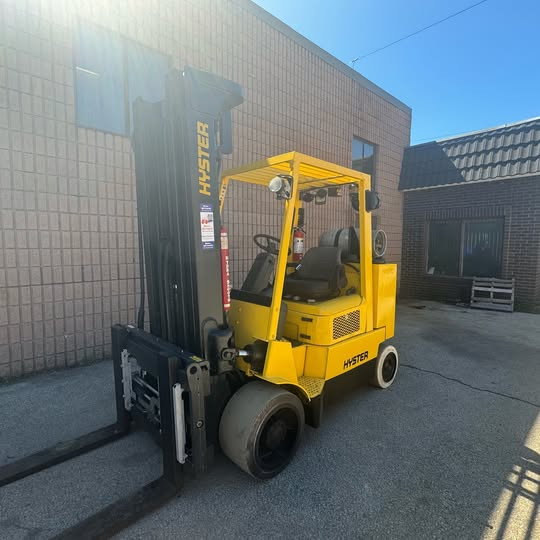 2006 Hyster 12000 lb forklift in Heavy Equipment Parts & Accessories in Oakville / Halton Region - Image 2