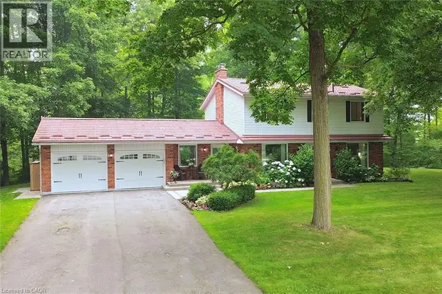 421 8TH CONCESSION Road E Carlisle, Ontario in Houses for Sale in Oakville / Halton Region - Image 2