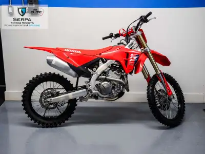 PRICE PLUS HST & LIC & FUEL ONLY! Welcome to Serpa Motor Sports Powersports & Marine in Aurora, Onta...
