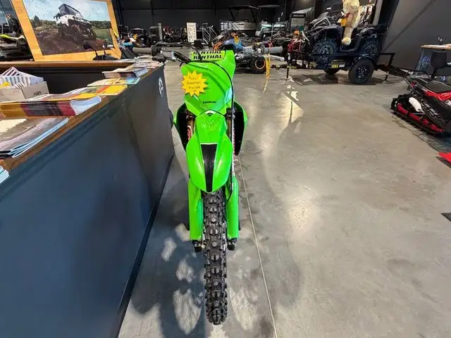 2025 Kawasaki KX 450SR in Dirt Bikes & Motocross in Saskatoon - Image 3