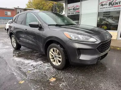 2020 FORD Escape 2020 Ford Escape SE LE MOIN CHER AU CANADA 3 CYLINDRES AWD AUTOMATIQUE NAVIGATION C...