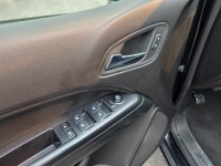 "• Power_Steering • Power_Brakes • Power_Windows • Power_Mirrors • Power_Locks • Keyless_Entry • Air... (image 9)