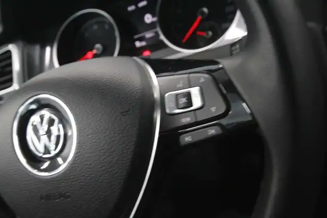 2021 Volkswagen Golf HIGHLINE / TOIT / CUIR in Cars & Trucks in Lévis - Image 21