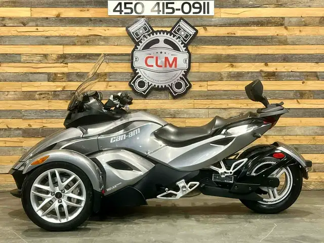 2013 BRP CAN-AM SPYDER RS SM-5 (MANUAL) + ONLY 30622 KM + WINDSH in Other in Ottawa - Image 5