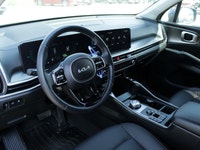 2025 Kia Sorento Hybrid EX AWD | No Accidents | One Owner | Bluetooth | Heated Seats | Remote Start... (image 8)
