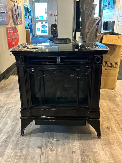 H-35 Regency free standing stove