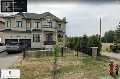 4 Bedrooms and 2 Full Bathrooms, Fully Legal Walk-Out Basement on 60ft lot With 5000sqft House. Each...