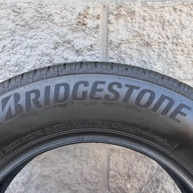 (95%) 4x 235/65R17 Bridgestone Alenza Sport A/S 17” All Seasons in Tires & Rims in City of Toronto - Image 6