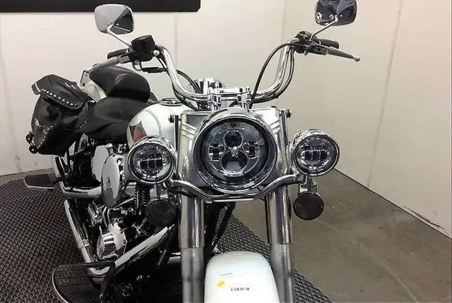 2001 Harley-Davidson FLSTC-Heritage Softail Classic in Street, Cruisers & Choppers in City of Toronto - Image 23