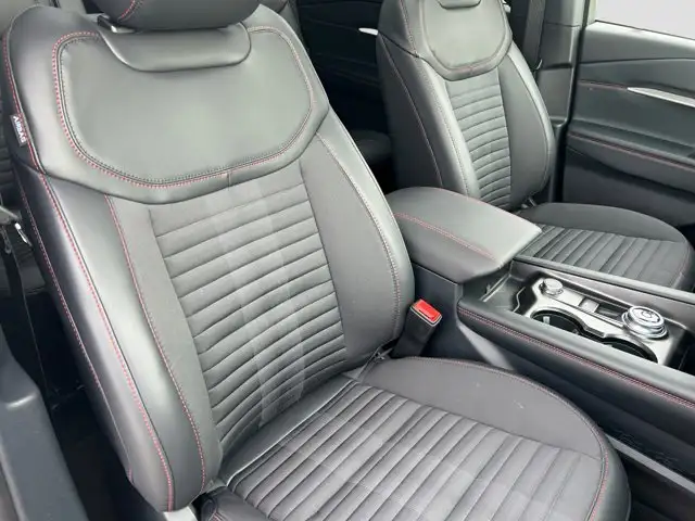 2026 Ford Explorer ST-Line in Cars & Trucks in Regina - Image 13