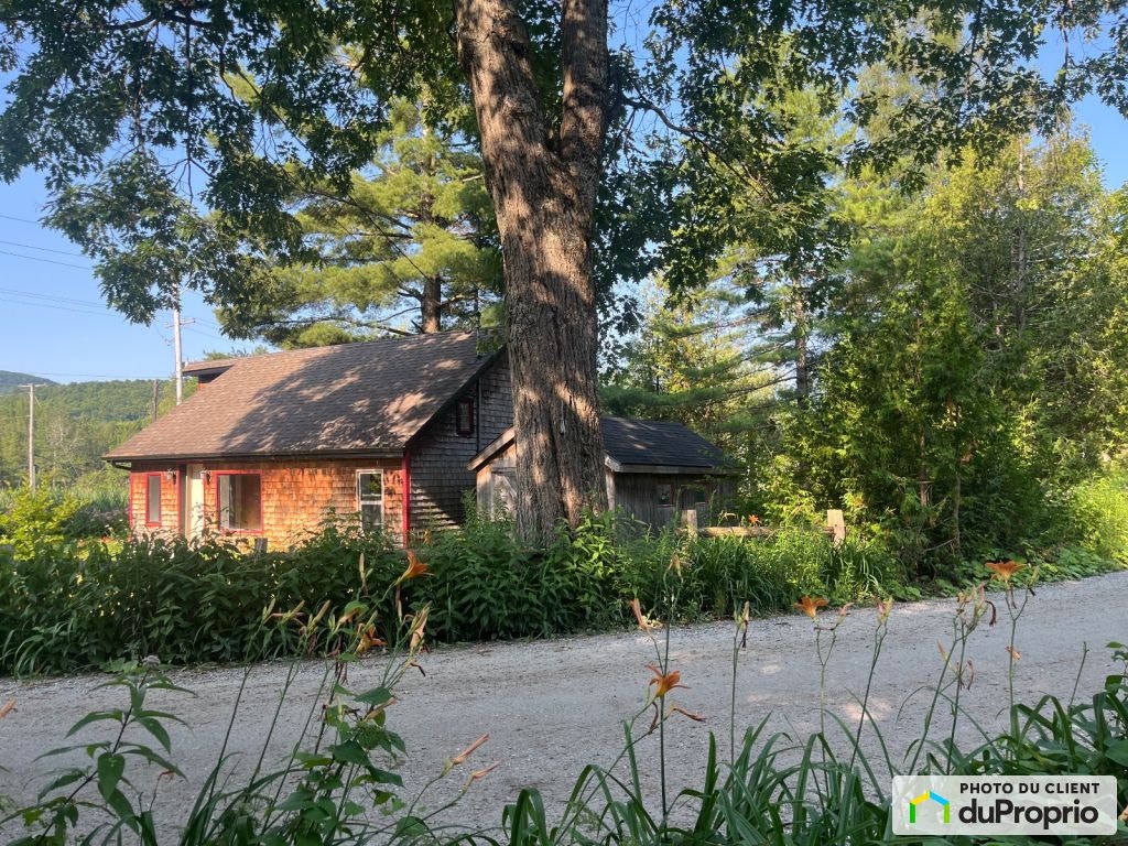 $449,000 - Country home for sale in Austin — photo 1