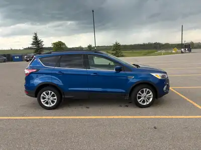 2018 FORD ESCAPE SE AWD Mileage 110.370KM Engine :1.5L Turbo Transmission: Automatic Stock Number:46...