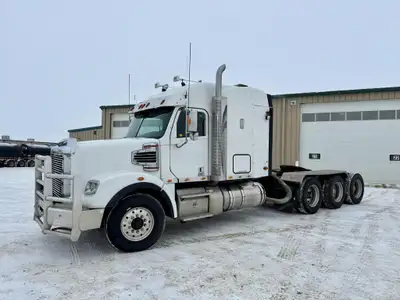 2016 Freightliner 8x6 Tri-axle Tridrive Sleeper Truck Tractor This unit is being sold by the origina...