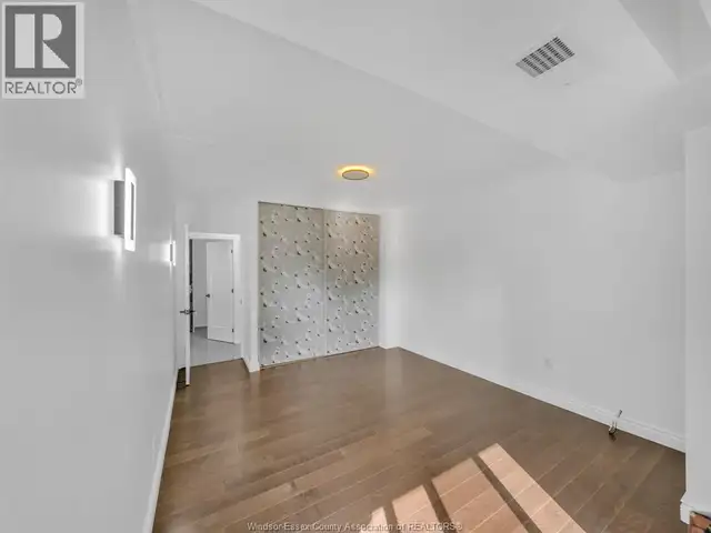 5125 RIVERSIDE DRIVE East Unit# 202 Windsor, Ontario in Houses for Sale in Windsor Region - Image 26