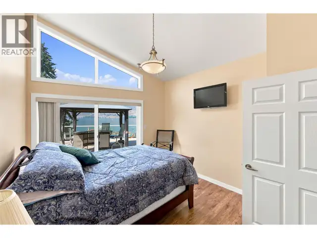 3935 Lakeside Road Penticton, British Columbia in Houses for Sale in Penticton - Image 33