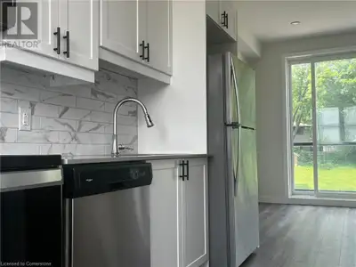 650 VICTORIA Street S Unit# B Kitchener, Ontario