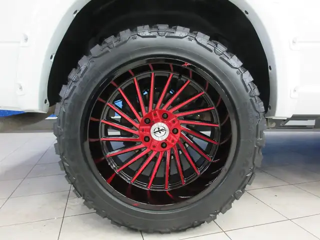 RAM 1500 CLASSIC 2023 V6 3.6L 4X4 CREW-CAB BOITE 5'7 in Cars & Trucks in Lévis - Image 10