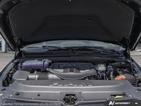 Welcome to 400 Chrysler Dodge Jeep Ram. 3.0L I-6 twin turbo engine - Advanced infotainment system -... (image 6)