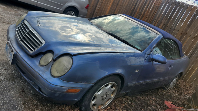 1999 and 2000 Mercedes CLK320 for parts or sale in Cars & Trucks in Owen Sound - Image 3