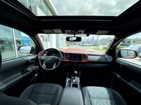 Power Steering,Heated Mirrors,Integrated Turn Signal Mirrors,Auxiliary Audio Input,Fog Lamps,MP3 Cap... (image 3)
