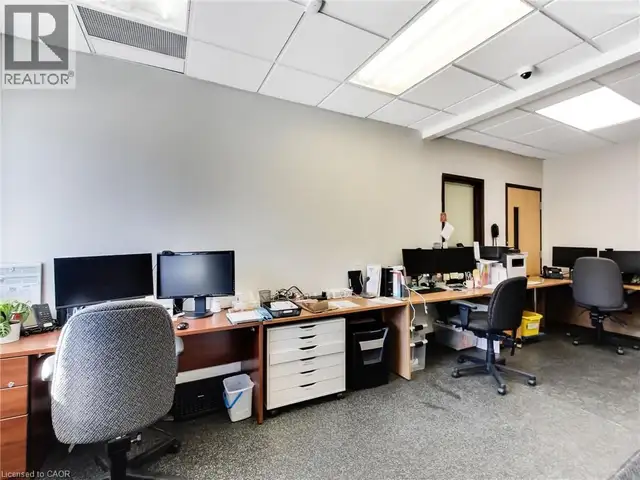 540 PLAINS Road E Unit# 100 Burlington, Ontario in Commercial & Office Space for Sale in Oakville / Halton Region - Image 18