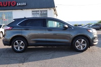 WELL MAINTAINED Experience Elevated Adventure: Ford Edge AWD Embark on a Journey of Superior Perform... (image 6)