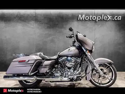 Motoplex St-Eustache FLHXS STREETGLIDE SPECIAL GARANTIE PROLONGEE jusqu'a 4 ans disponible et plan d...