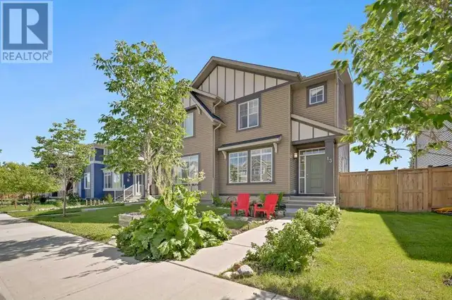 13 Willow Crescent Okotoks, Alberta62864392568449120