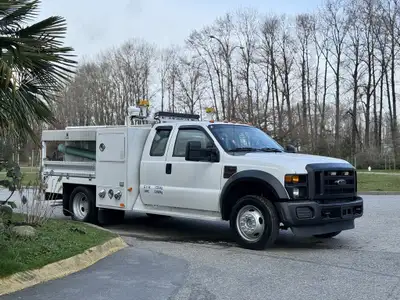 2008 Ford F-450 2008 Ford F-450 Superduty Service Truck 4x4 Pipe Racks Whelen Traffic Signaler AC/He...