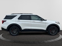 Check out this vehicle's pictures, features, options and specs, and let us know if you have any ques... (image 5)
