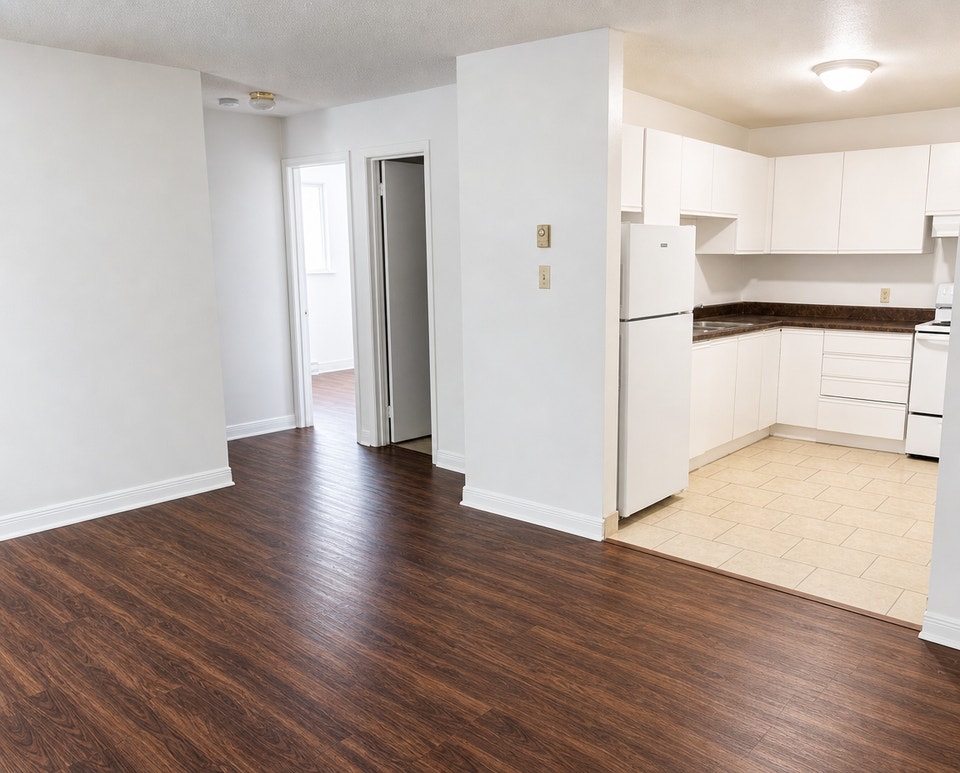 2 Bedrooms Apartment for Rent - 501 Sixth Street 3