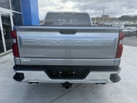 FRONT BUCKET SEATS|5.3L ECOTEC3 V8 ENGINE|20" ALUMINUM WHEELS W/GRAZEN PAINTED POCKETS|CONVENIENCE P... (image 5)