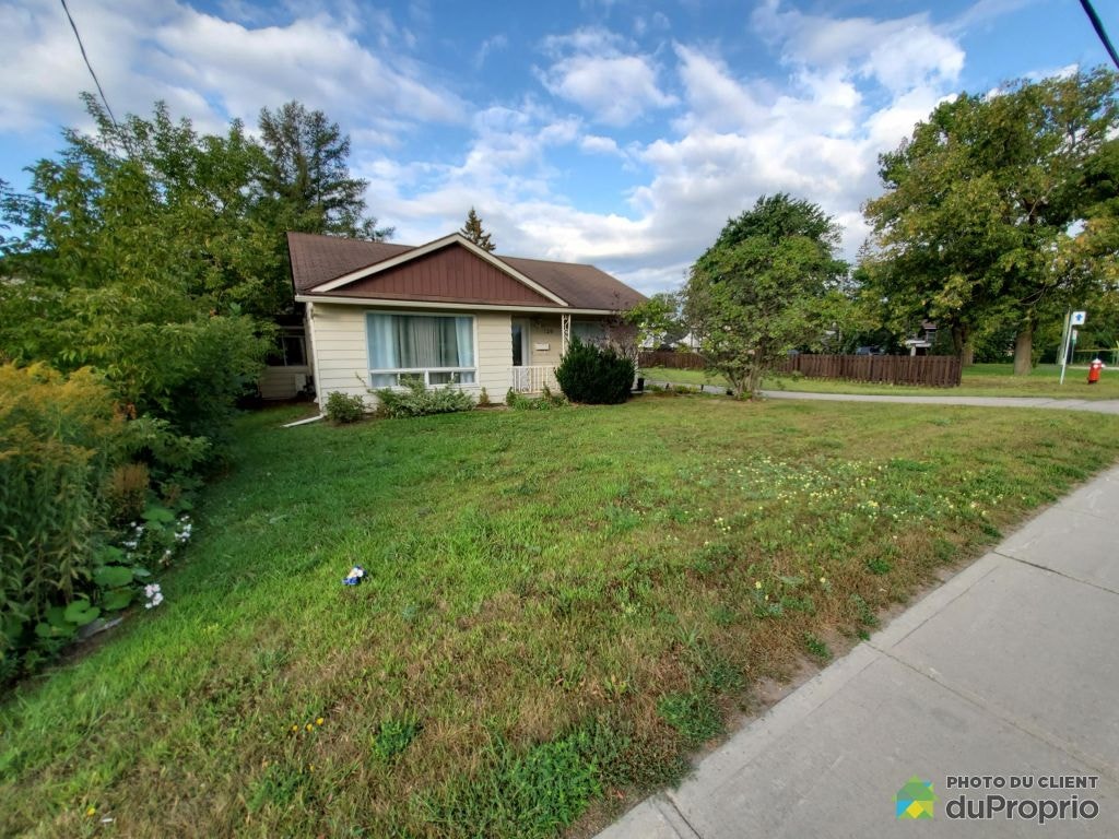 $899,000 - Residential Lot for sale in Blainville — photo 2