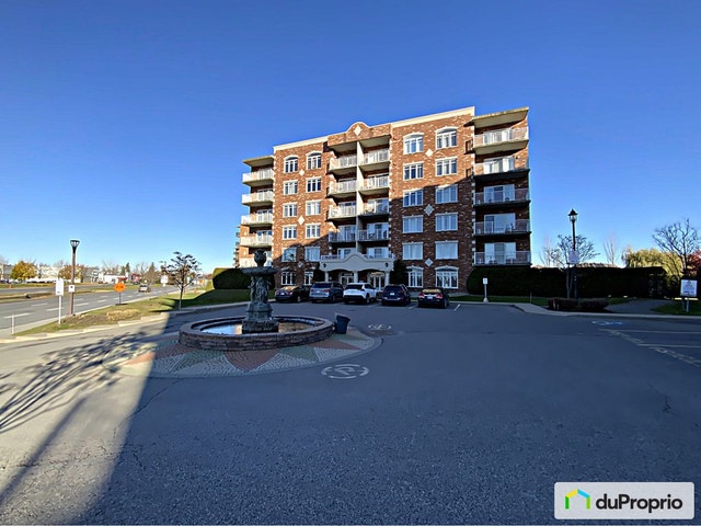 $379,900 - Condominium for sale in St-Laurent — photo 2