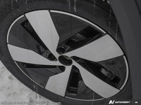 *2025 Volkswagen Taos Trendline 4MOTION* *Performance:* • 1.5 TSI turbocharged engine, 174 HP & 184... (image 5)