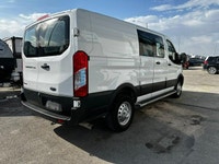 2023 Ford Transit T-250 AWD 2023 Ford Transit T-250 AWD 130 low roof Equipped with bluetooth, back u... (image 4)