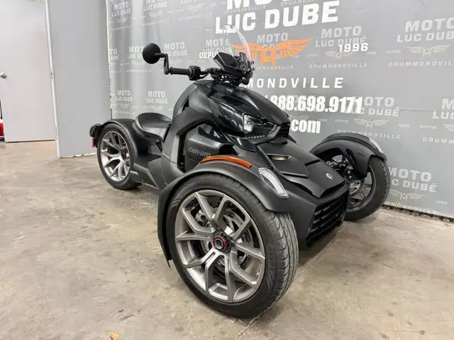 2023 Can-Am Ryker 900 in Sport Touring in Drummondville - Image 3