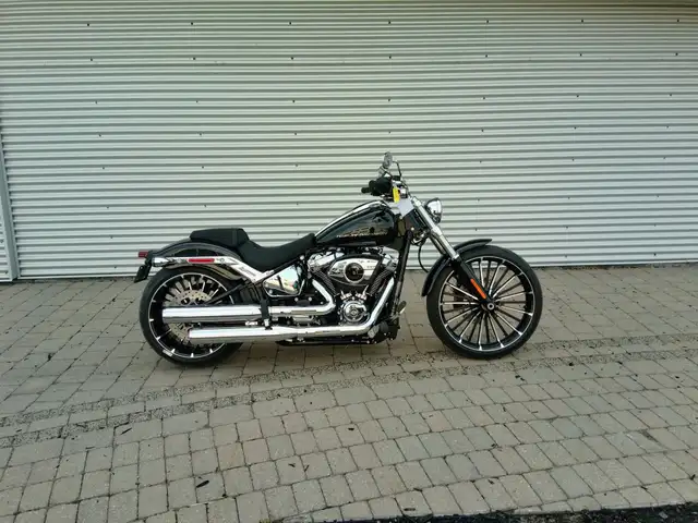 2026 Harley-Davidson Breakout in Street, Cruisers & Choppers in Oshawa / Durham Region - Image 12