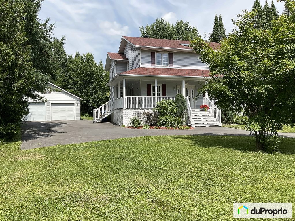 $1,165,000 - 2 Storey for sale in Carignan — photo 1