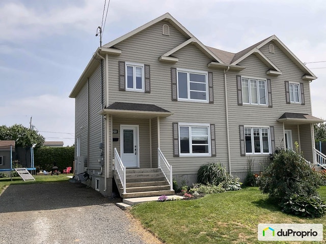 $349,900 - Semi-detached for sale in Plessisville — photo 1