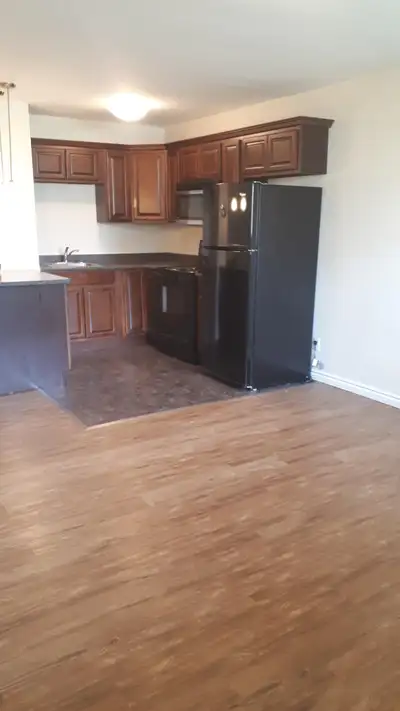 Available August and September Welcome to The Brentwood! This building is perfectly located in the d...