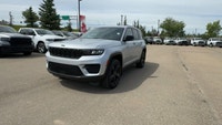 SPECIAL OFFER! Capri Leatherette/Suede Seats, Power Sunroof, Remote Start System, Heated Front Seats... (image 8)