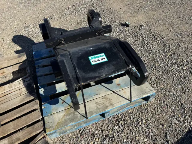 Wedge Coupler to fit Hitachi ZX450 #10248 JPH in Heavy Equipment in Edmonton - Image 6