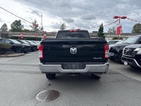 *** PRICED TO CLEAR! *** Snag this --------- on the cheap from our Maple Ridge Chrysler Value Corner... (image 5)
