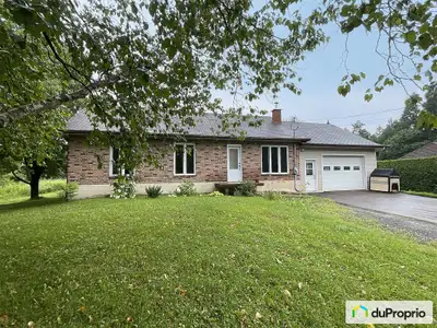 Bungalow à vendre - Vous recherchez une demeure vous offrant les avantages de la campagne à quelques...