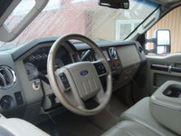 NORTH POINT MOTORS...CALL / TEXT 780-224-7791 FINANCING AVAILABLE CHECK OUT THIS 08 FORD F350 CREW C... (image 4)