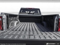This GMC Sierra 2500HD boasts a powerful engine powering this Automatic transmission. *This GMC Sier... (image 6)